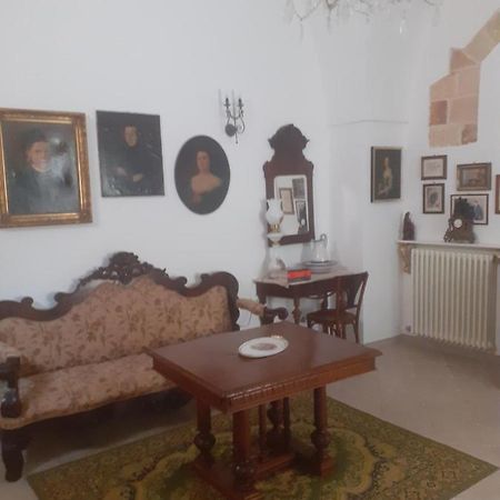 Appartamento In Palazzo Nobiliare Nardò Exteriör bild